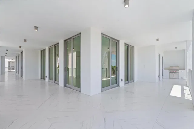 Royal Palm Residences Boca Raton Unit 402 photo 40