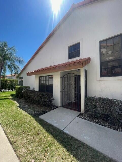 Residence photo 2