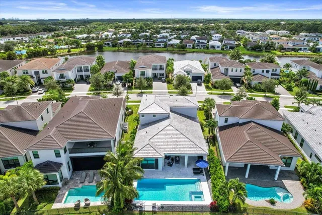 Artistry Palm Beach Gardens Residence photo 36