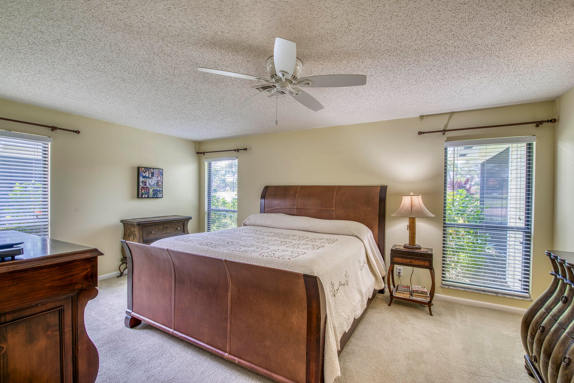 Eastpointe Country Club Residence photo 17