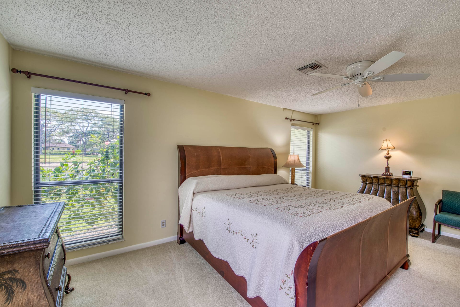 Eastpointe Country Club Residence photo 18