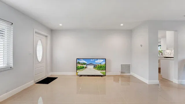 Residence photo 5