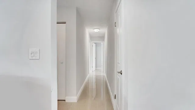 Residence photo 8