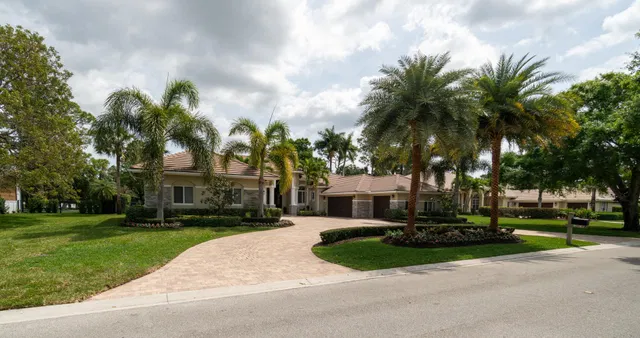  Residence photo 9