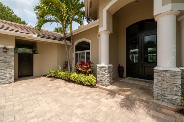  Residence photo 11