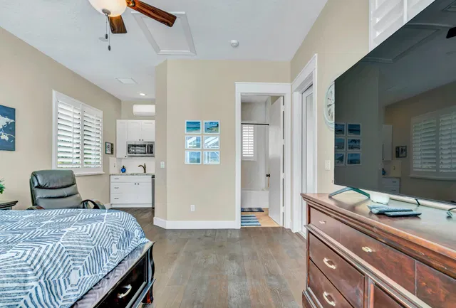  Residence photo 15