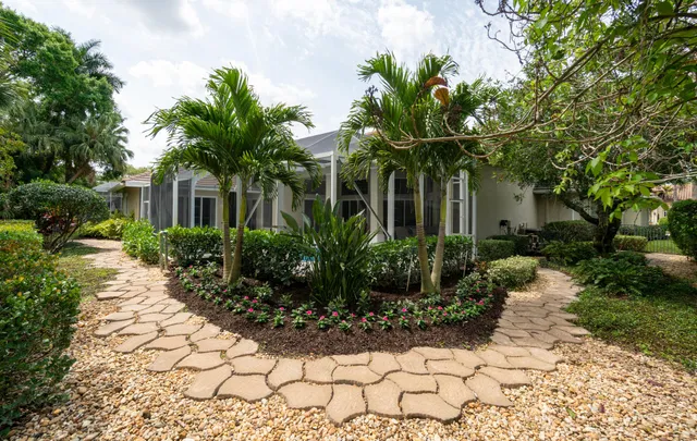  Residence photo 67