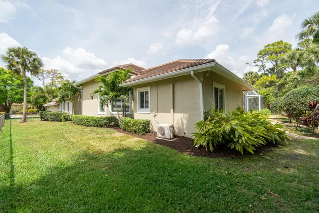 Residence photo 71