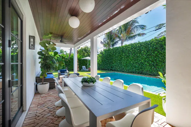 SoSo West Palm Beach Residence photo 21