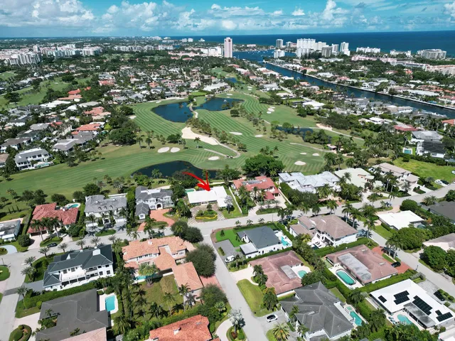 Royal Palm Yacht and Country Club Residence photo 4
