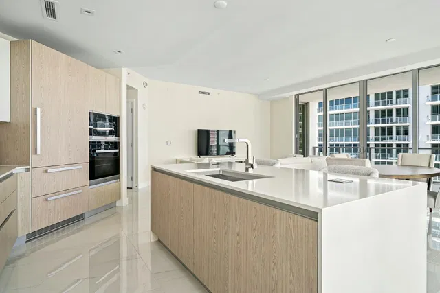 Amrit Ocean Resort & Residences Unit H-1409 photo 7