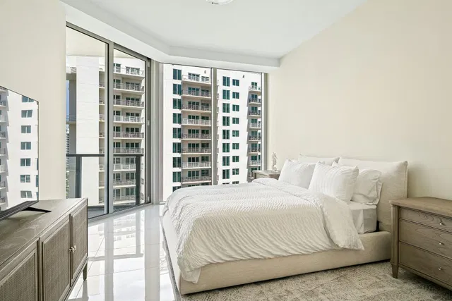 Amrit Ocean Resort & Residences Unit H-1409 photo 10