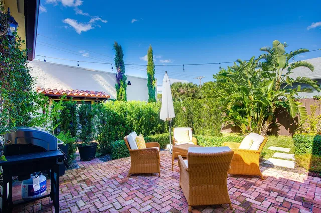 West Palm Beach Residence photo 26