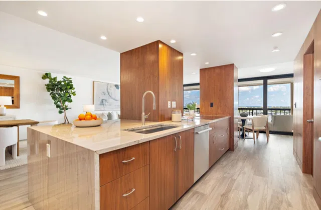 Waterview Towers Unit 1403 photo 8