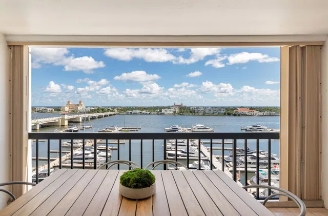 Waterview Towers Unit 1403 photo 18