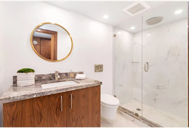 Waterview Towers Unit 1403 photo 27