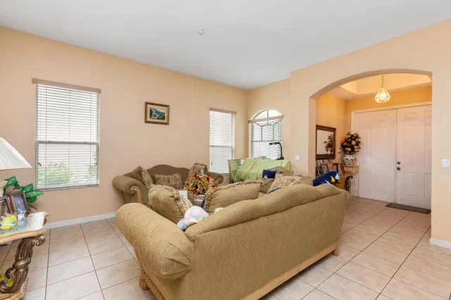 Residence photo 6