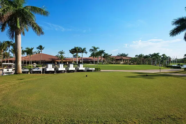 PGA National Palm Beach Gardens Residence photo 26