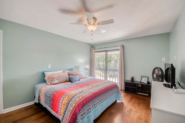 Residence photo 17