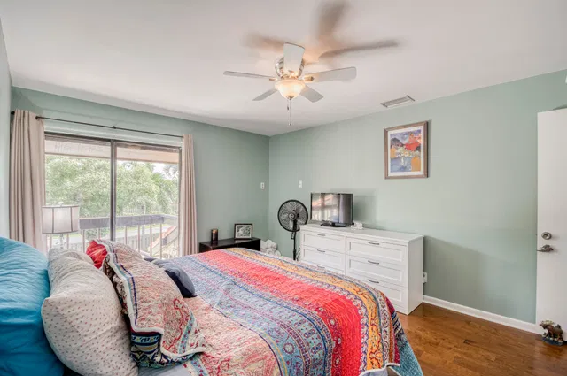 Residence photo 18