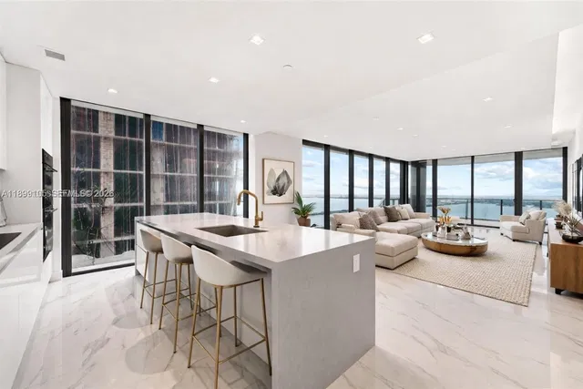 Aria Reserve Miami 5401