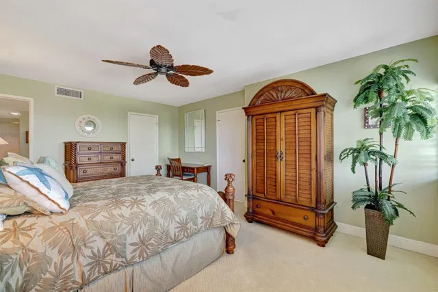 Unit 402 photo 26