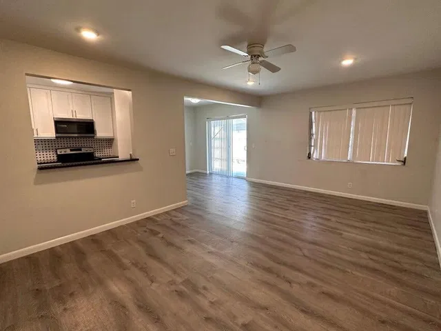Residence photo 11