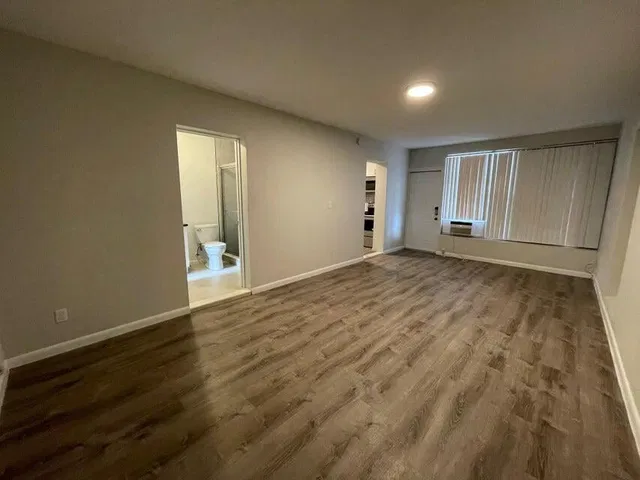 Residence photo 19