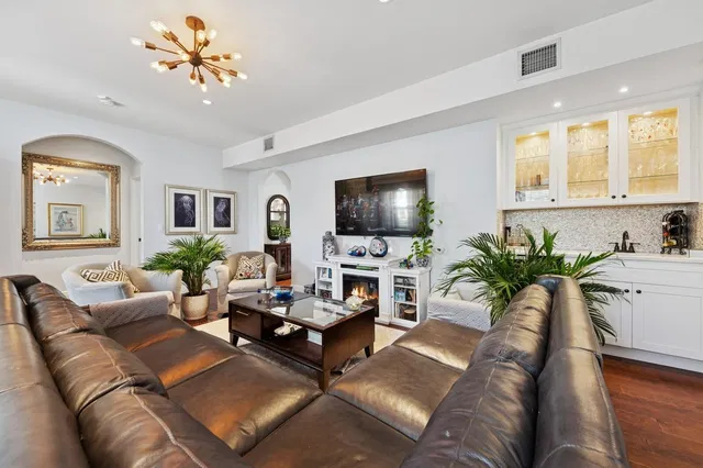 West Palm Beach Residence photo 8