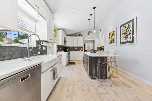 West Palm Beach Residence photo 9