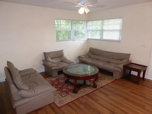 West Palm Beach Residence photo 47