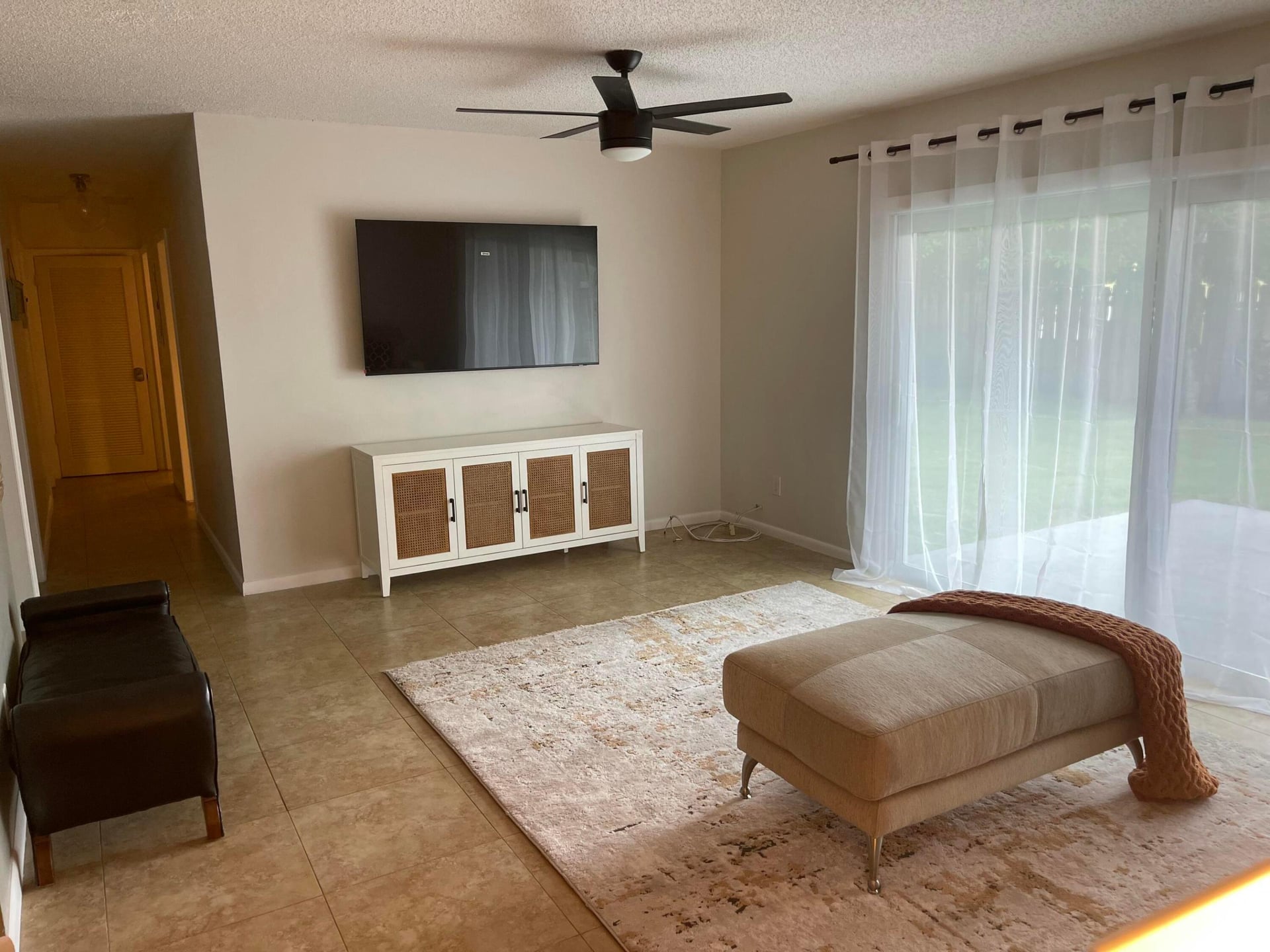 Residence photo 3