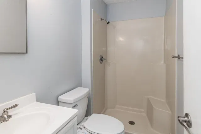 Unit 5692 photo 8