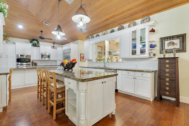 SoSo West Palm Beach Residence photo 12