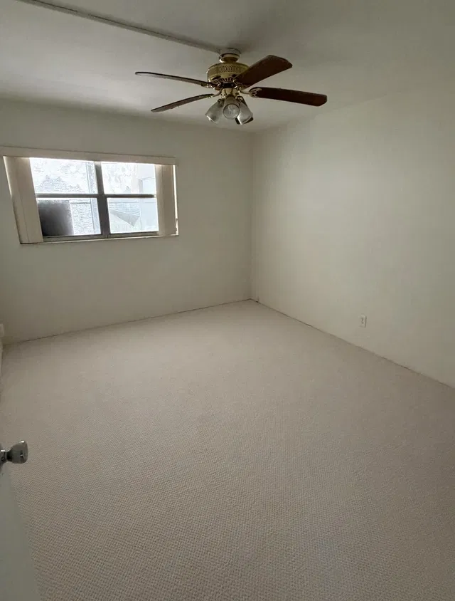 Residence photo 10