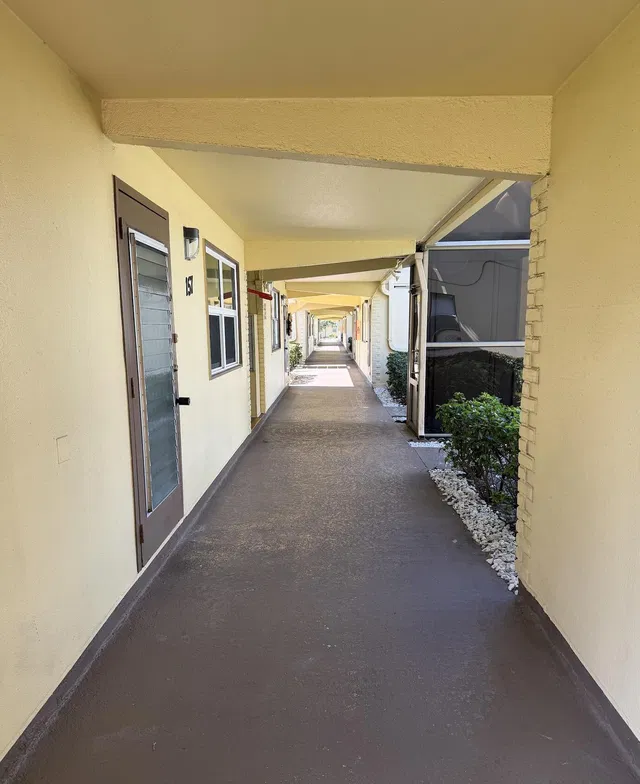 Residence photo 18