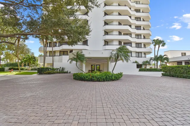 Jonathan's Landing Jupiter FL Unit 302 photo 4