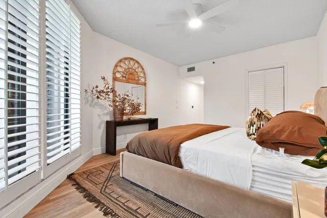 Jonathan's Landing Jupiter FL Unit 302 photo 27