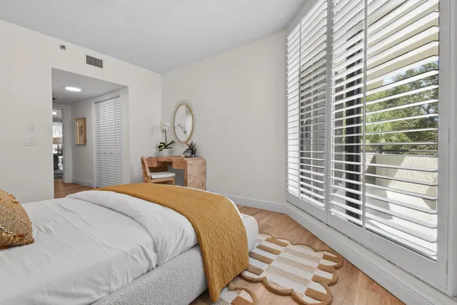 Jonathan's Landing Jupiter FL Unit 302 photo 34