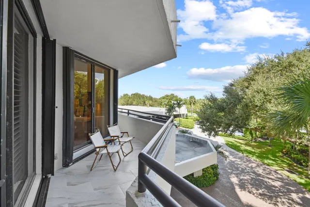 Jonathan's Landing Jupiter FL Unit 302 photo 42