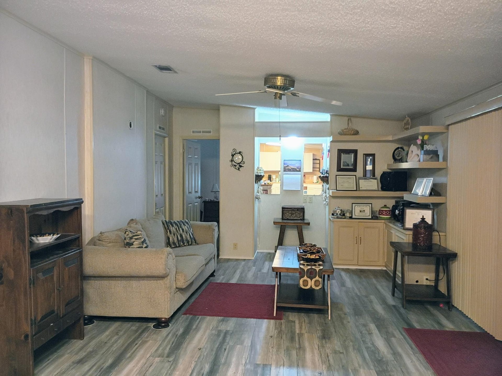 Residence photo 18