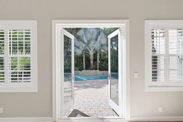 Evergrene Palm Beach Gardens Residence photo 15