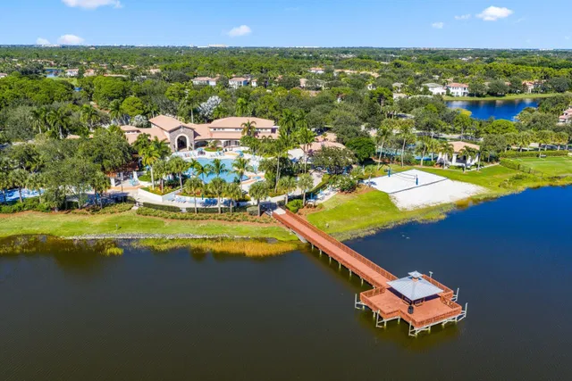 Evergrene Palm Beach Gardens Residence photo 38