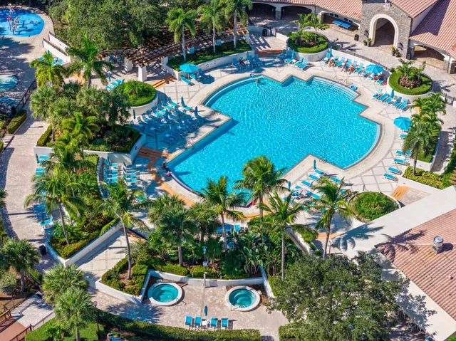 Evergrene Palm Beach Gardens Residence photo 39