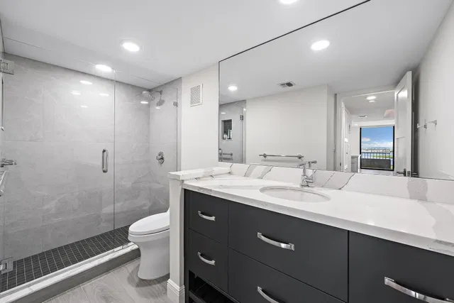 Water Glades Unit 23c photo 16