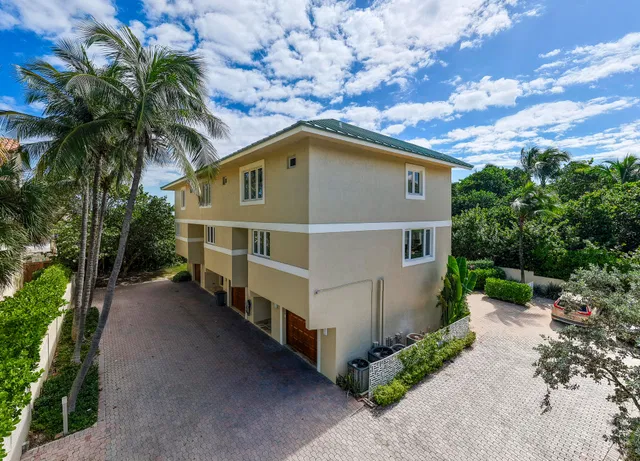 Residence photo 30