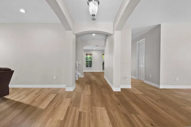 Canterbury Place Residence photo 14