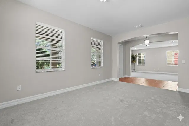Canterbury Place Residence photo 18
