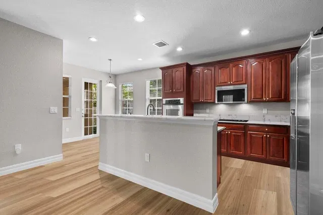 Canterbury Place Residence photo 27