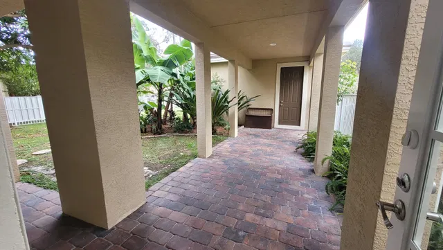 Canterbury Place Residence photo 38